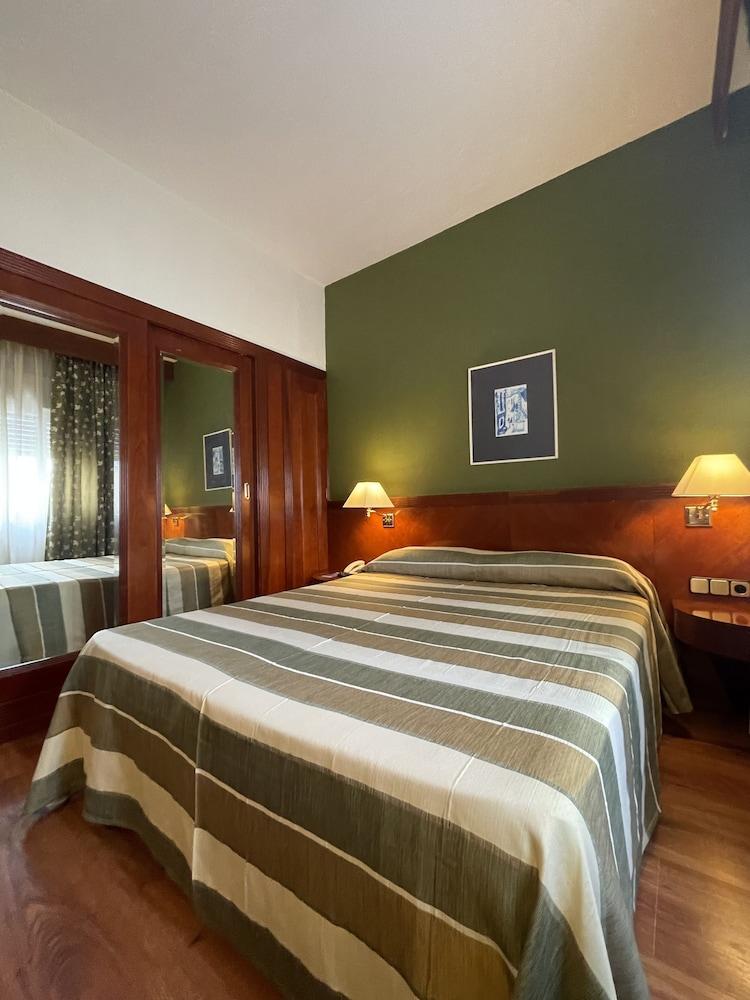 Hotel Torremangana Cuenca  Bagian luar foto